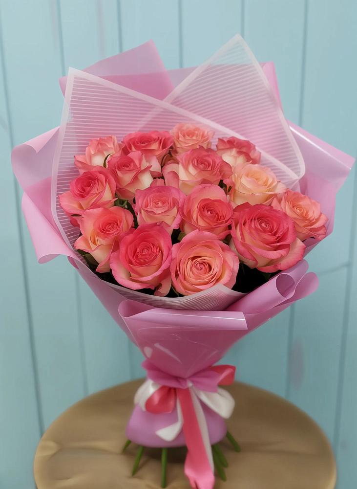 Букет 15 Розовых роз Равель в Большегривском