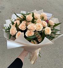 Букет Кремовые розы Латте в Большегривском