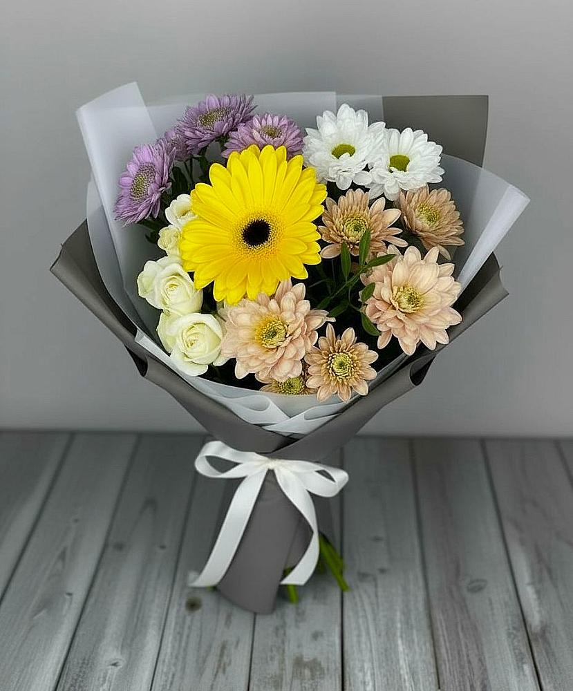 Букет цветов из: Розы, Герберы и Хризантемы в Большегривском