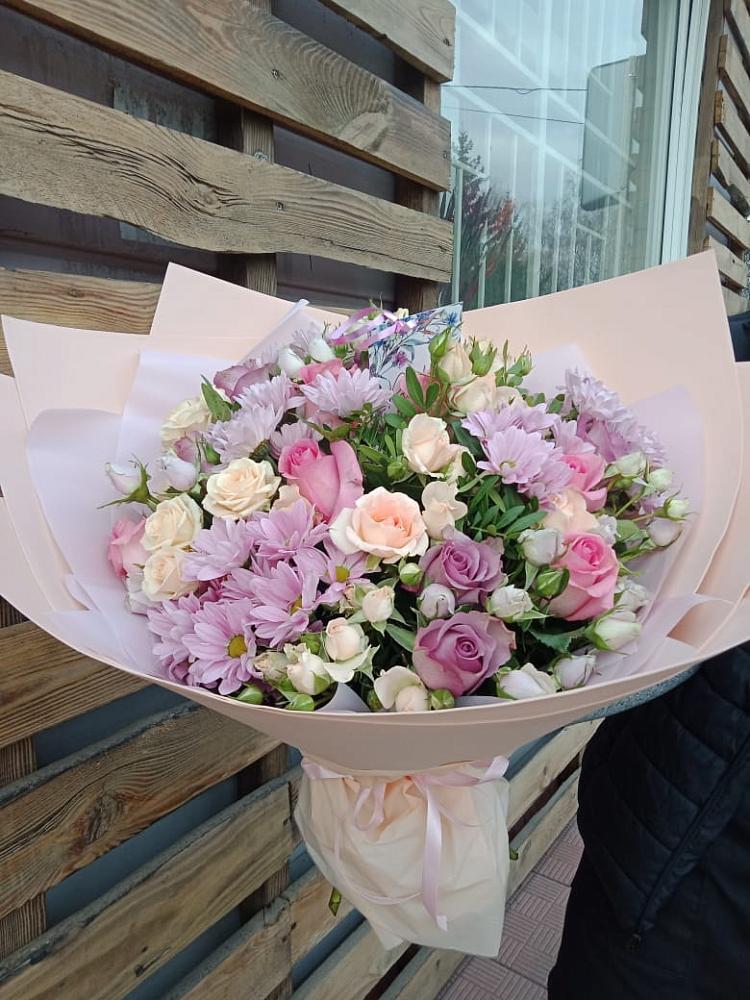 Букет цветов из: Розы и Хризантемы в Большегривском