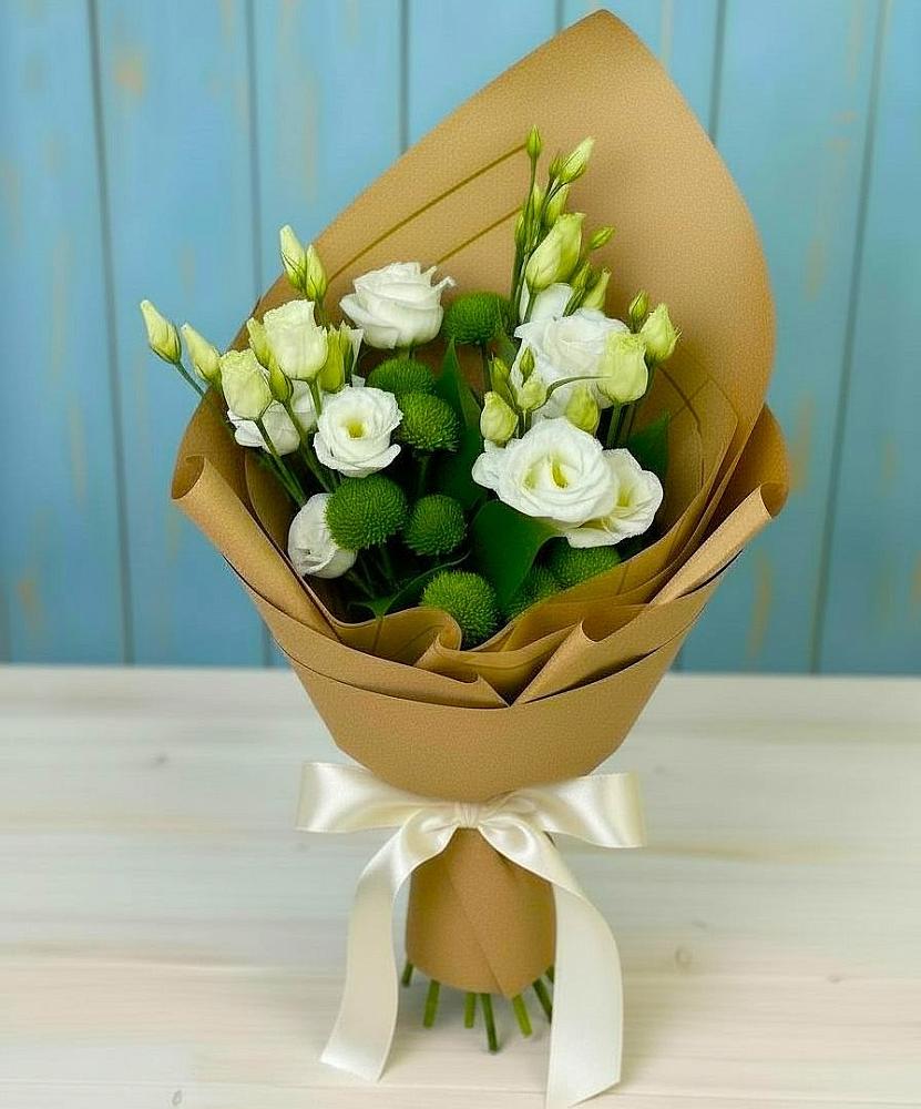 Букет цветов из: Хризантемы и Лизиантусы в Большегривском