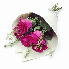 Букет цветов из:  Розы в Большегривском