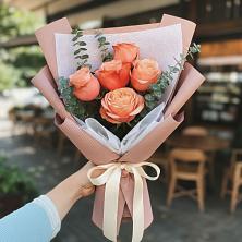 Букет цветов из:  Розы в Большегривском