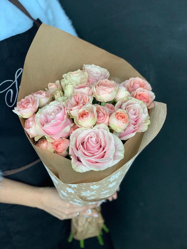 Букет цветов из: Хризантемы и Розы в Большегривском