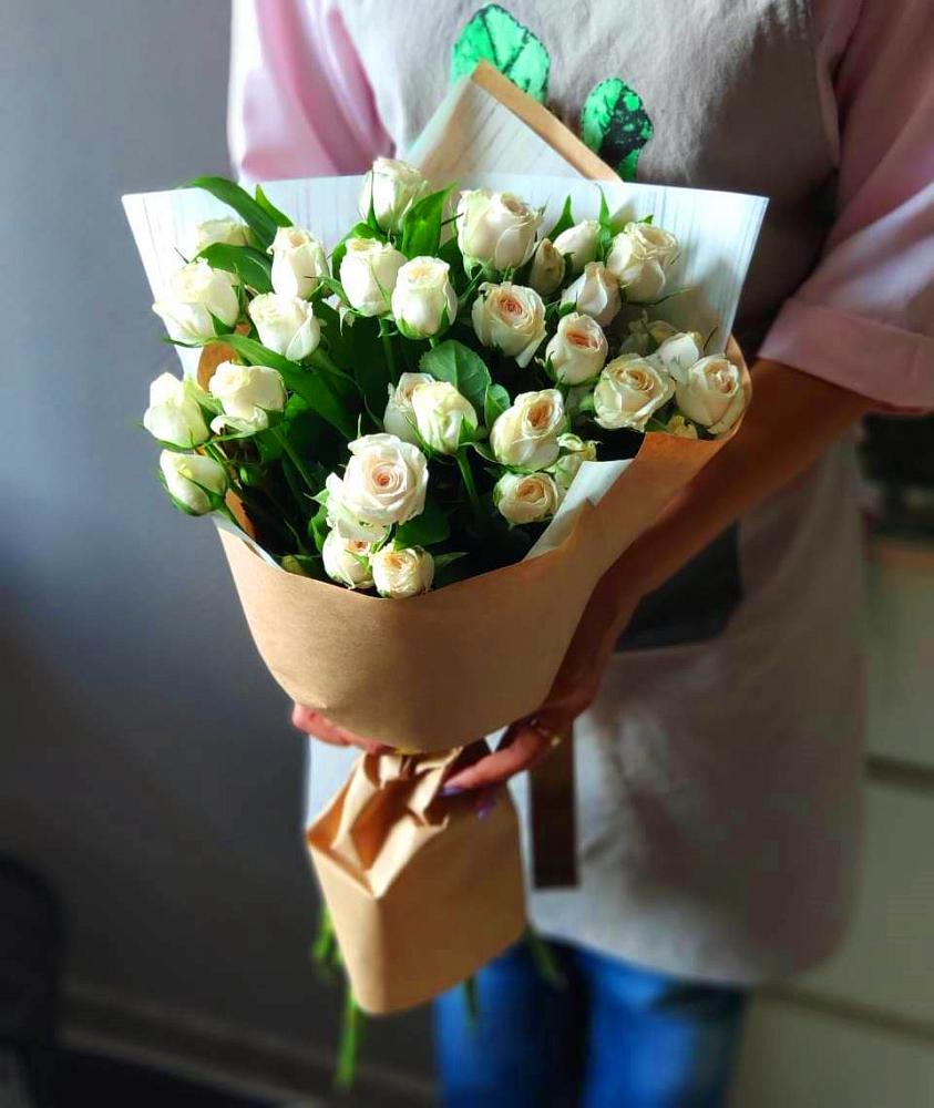 Букет цветов из: Розы в Большегривском