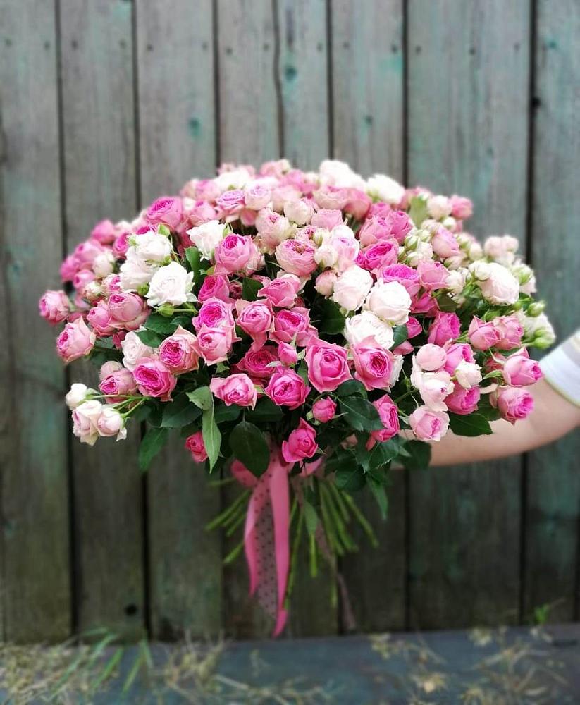 Букет Розовые кустовые розы Натали и Лав Лидия в Большегривском