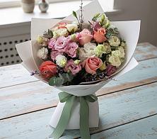 Букет цветов из:  Розы, Лизиантусы и Гвоздики в Большегривском