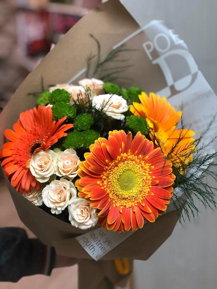 Букет цветов из: Герберы, Хризантемы и Розы в Большегривском