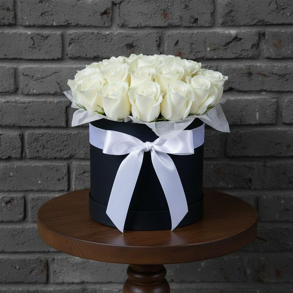 Цветочная композиция из Розы в шляпной коробке в Большегривском