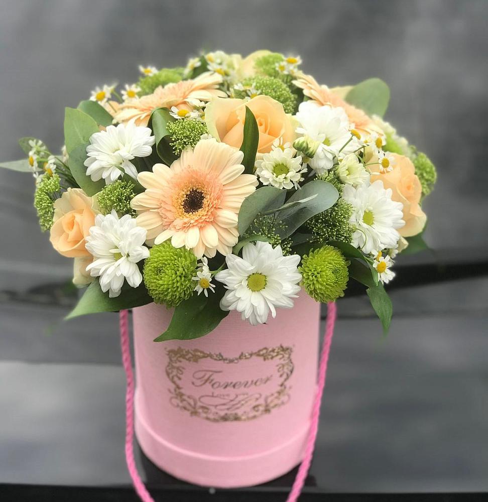 Цветочная композиция из Розы, Герберы и Хризантемы в шляпной коробке в Большегривском