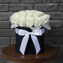 Цветочная композиция из Розы в шляпной коробке в Большегривском